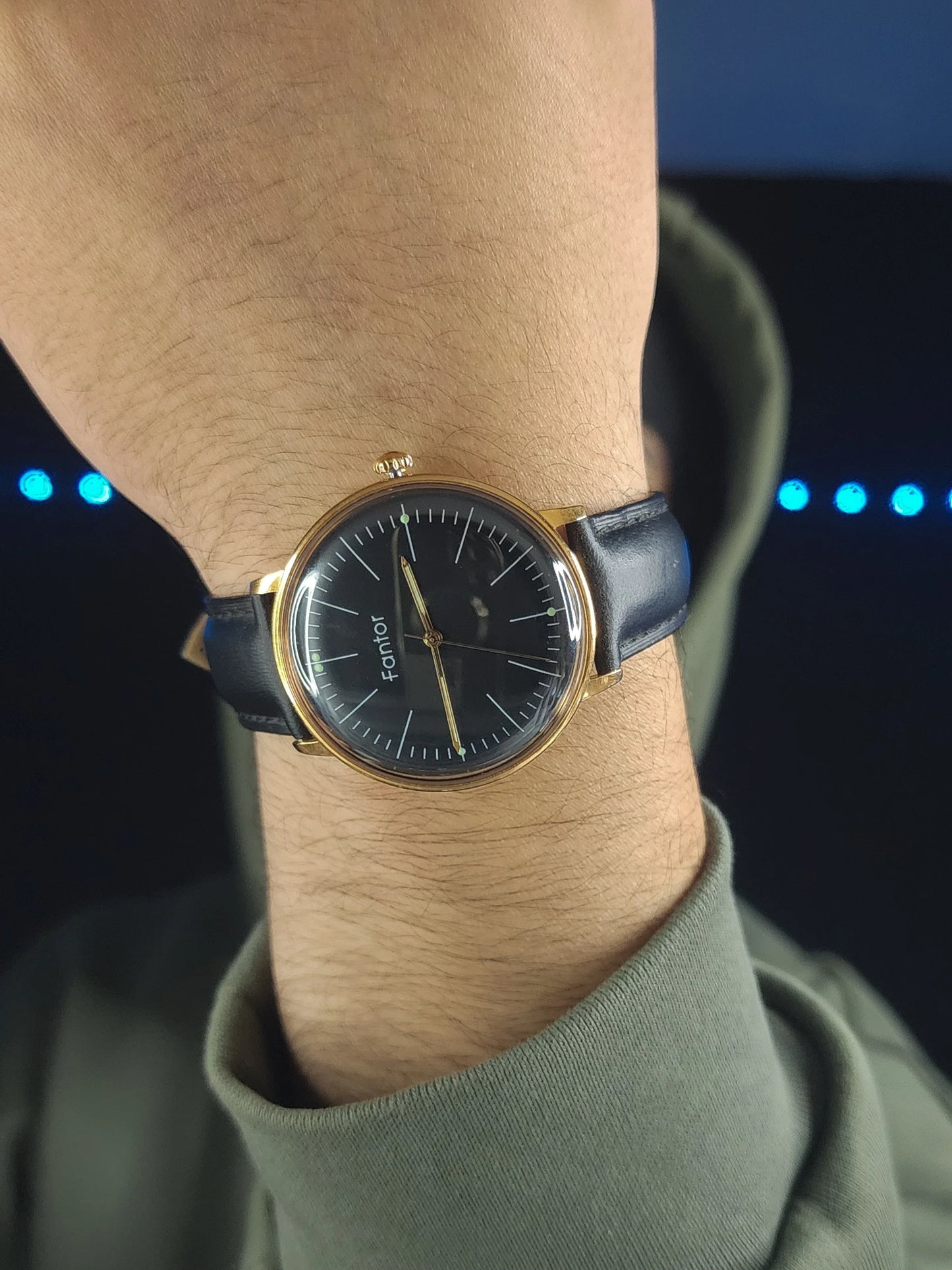 FONTOR black leather bracelet gold case