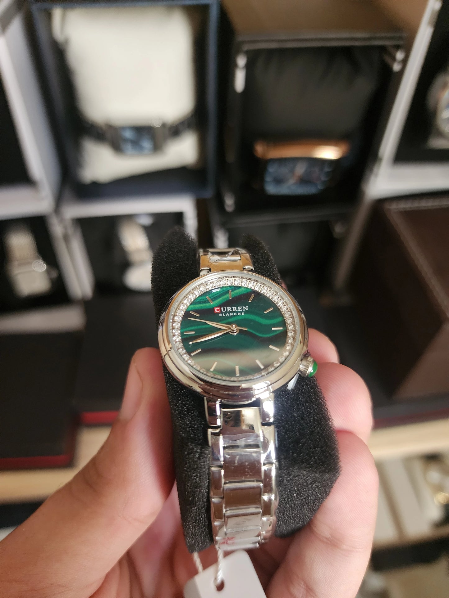 Curren women green desert