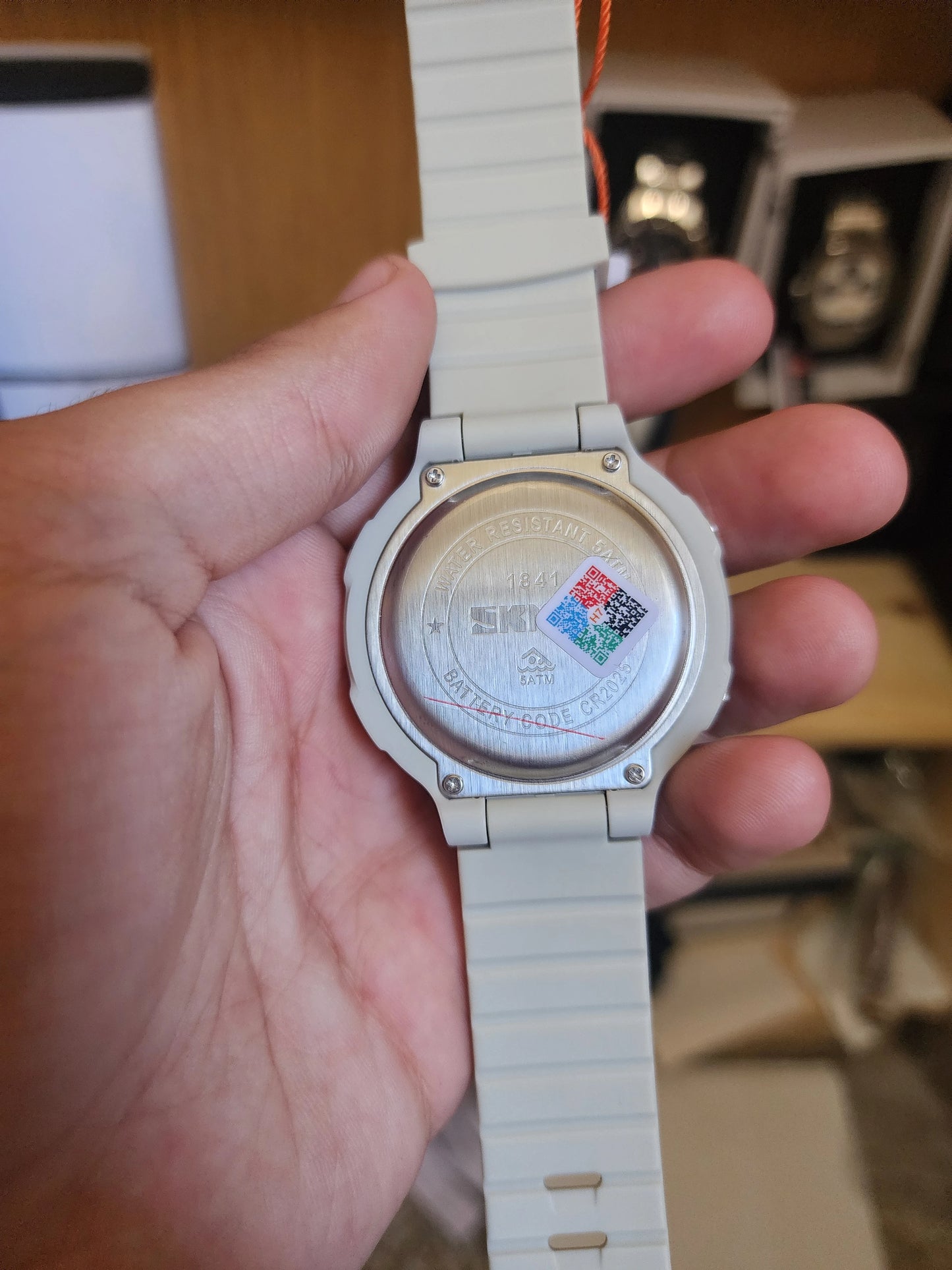 Skmei water resist white series