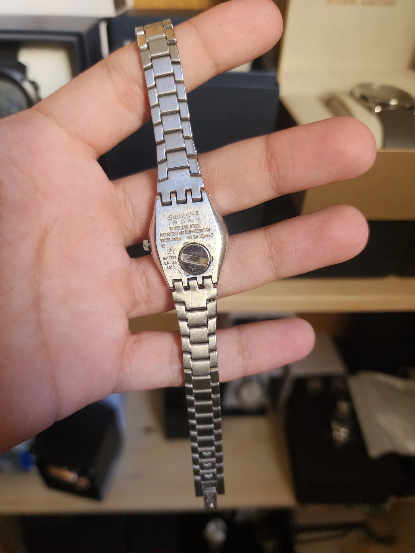 Swatch flower box women