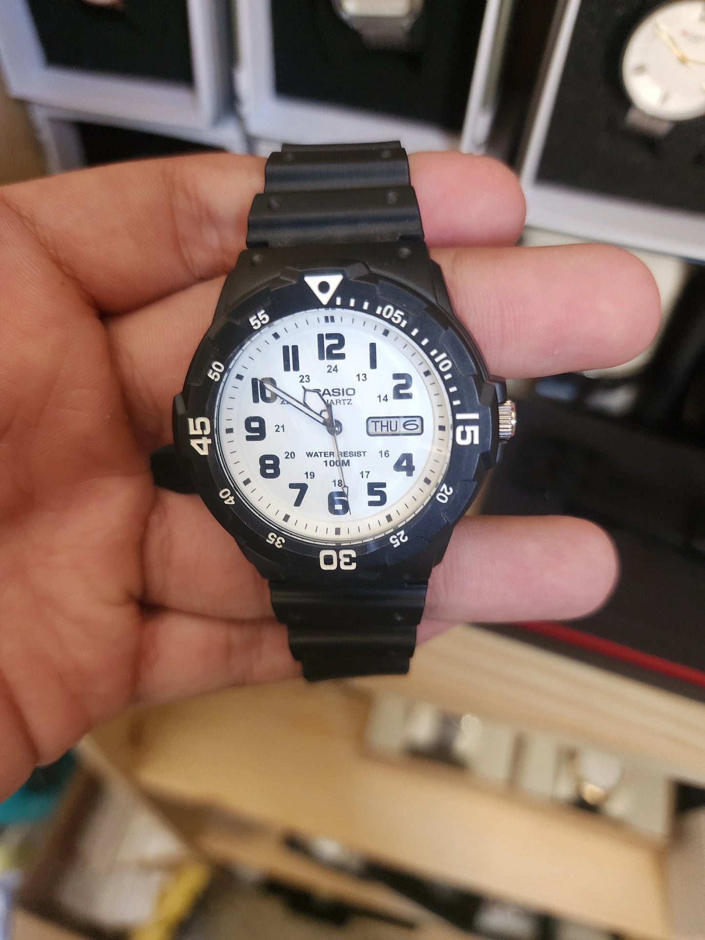 Casio MRW 200H