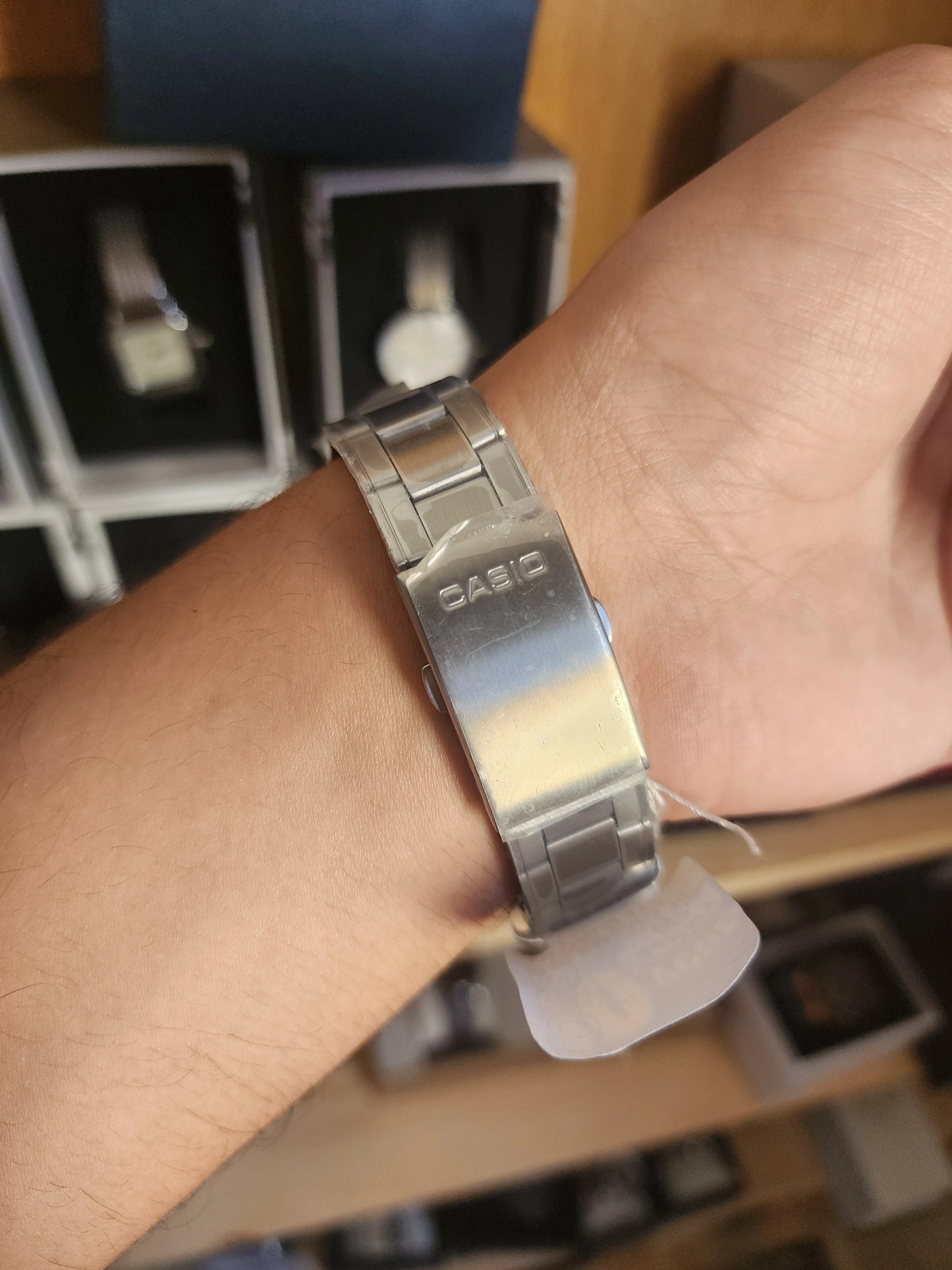 Casio AW 80D
