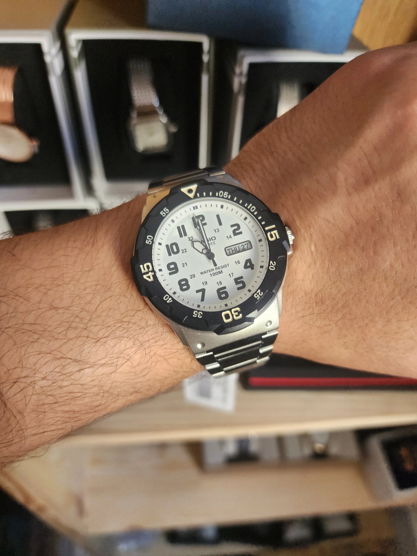 Casio MRW 200HD steel white dial
