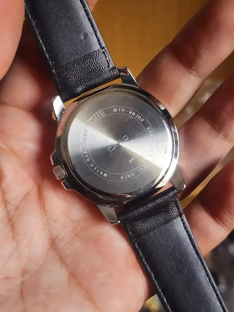 Casio mtp VD300L grey dial