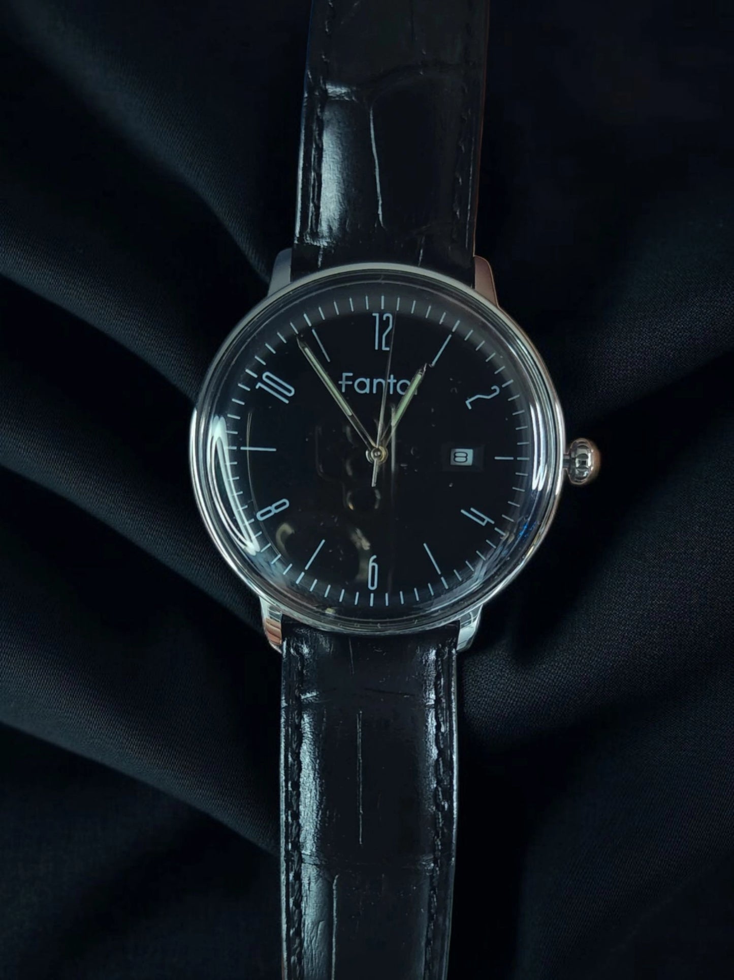 FONTOR black leather bracelet silver case