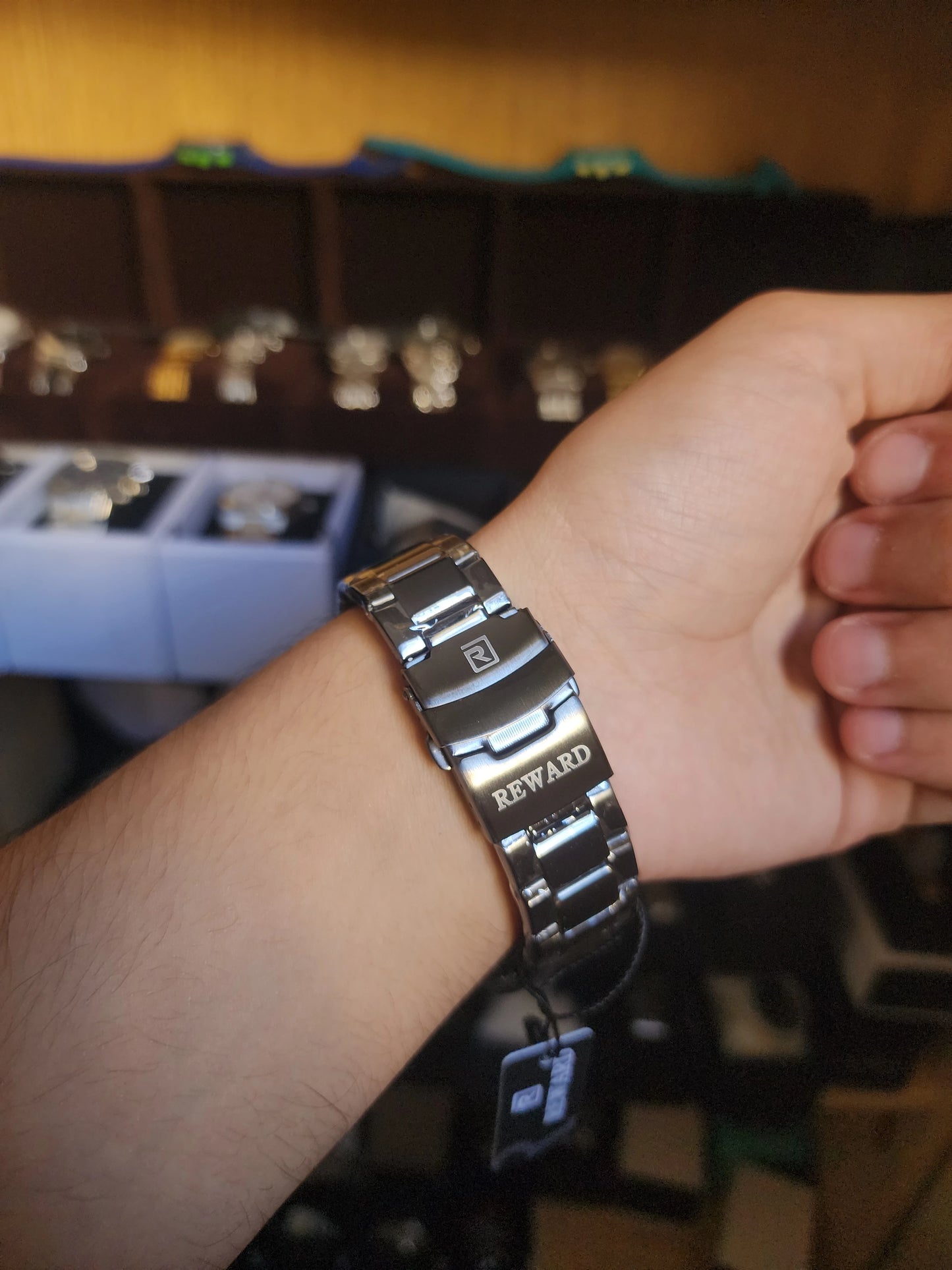 REWARD full black double bezel