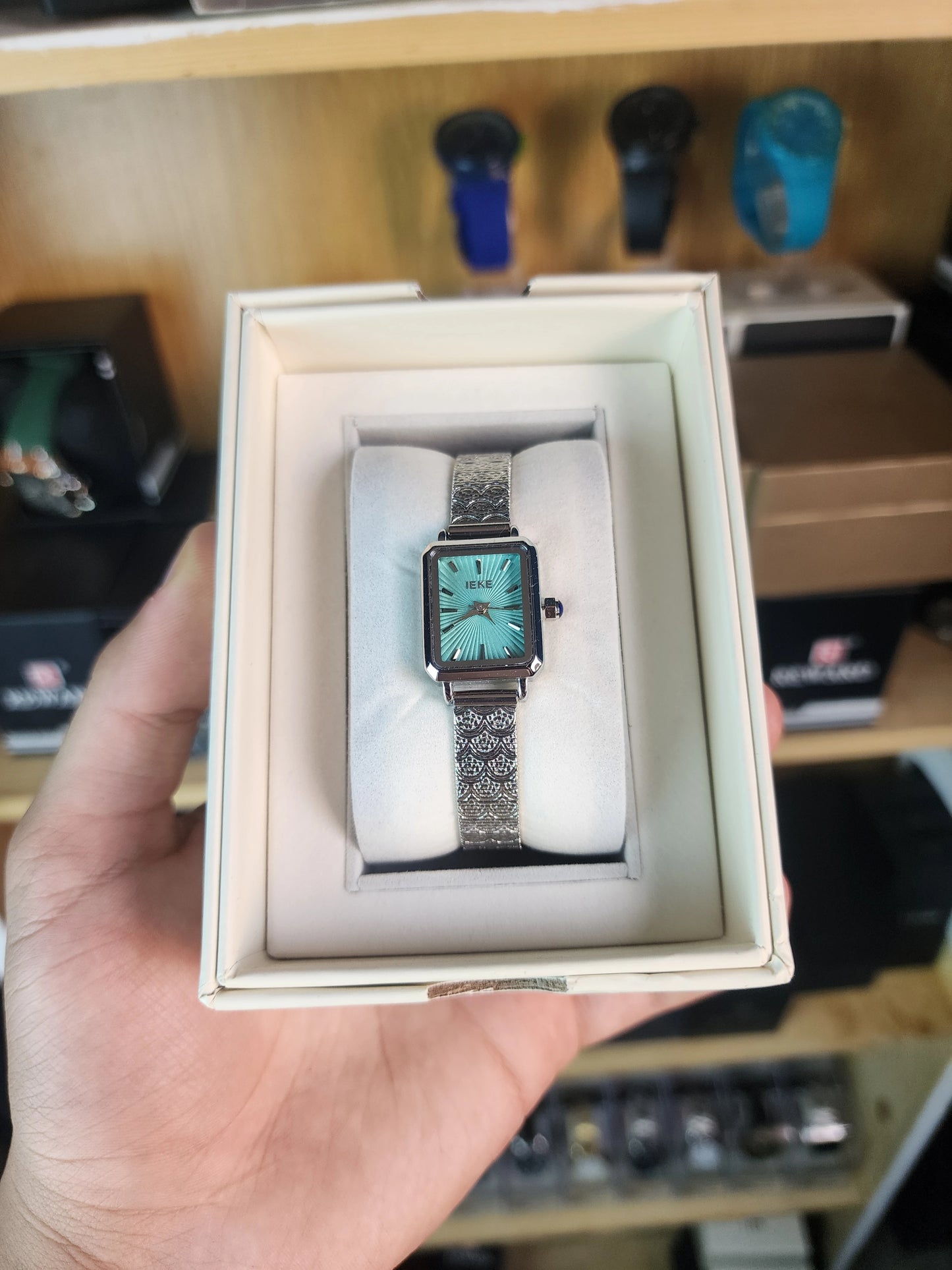 Ieke women classic square