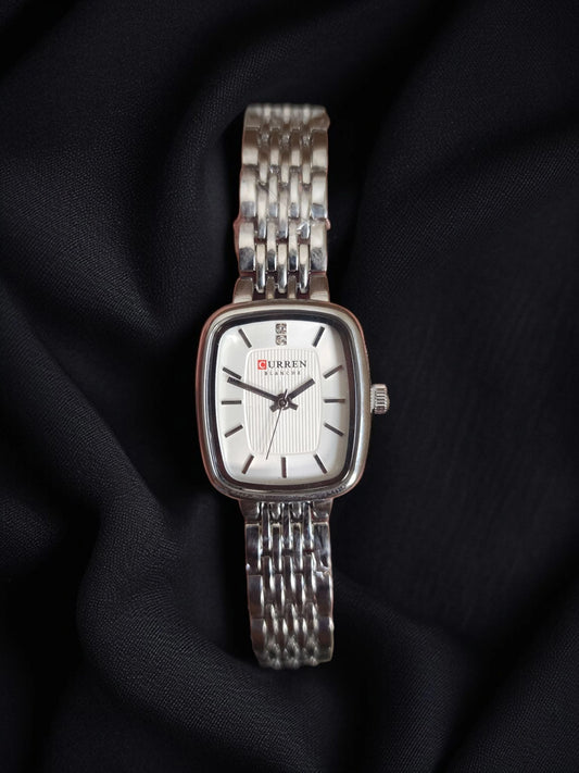 Curren vintage women