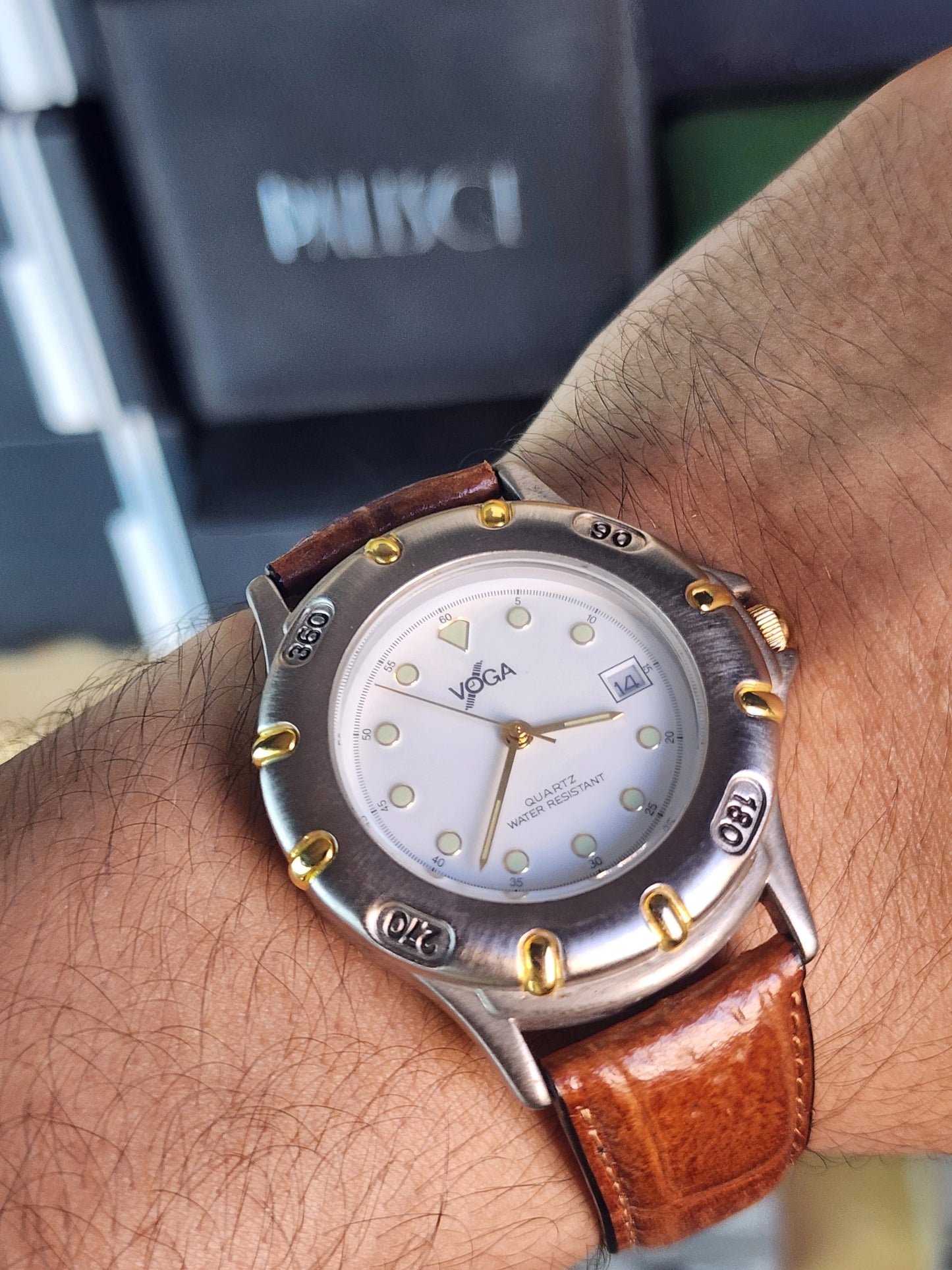 Voga vintage leather