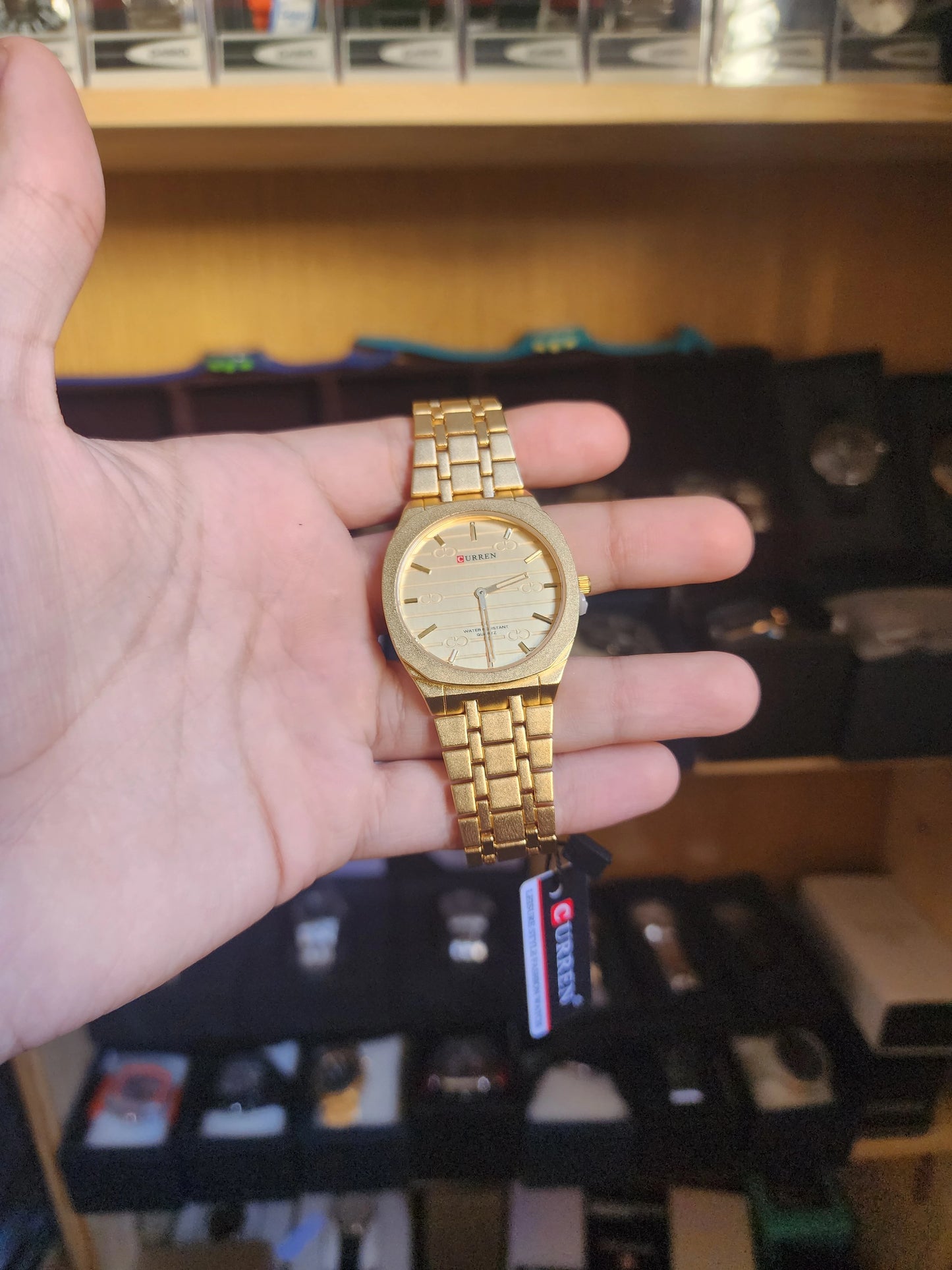 Curren vintage design full gold