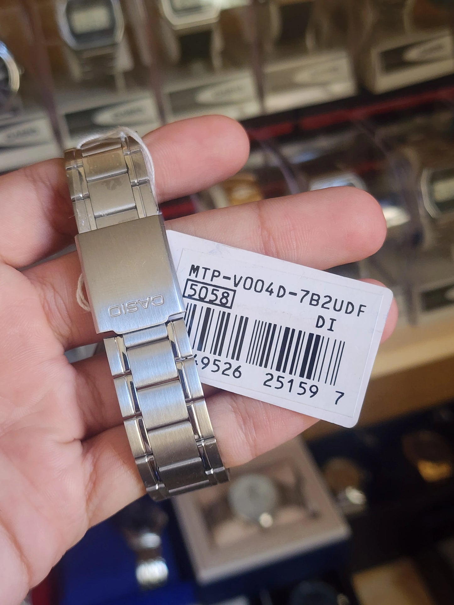 Casio mtp v004 grey dial