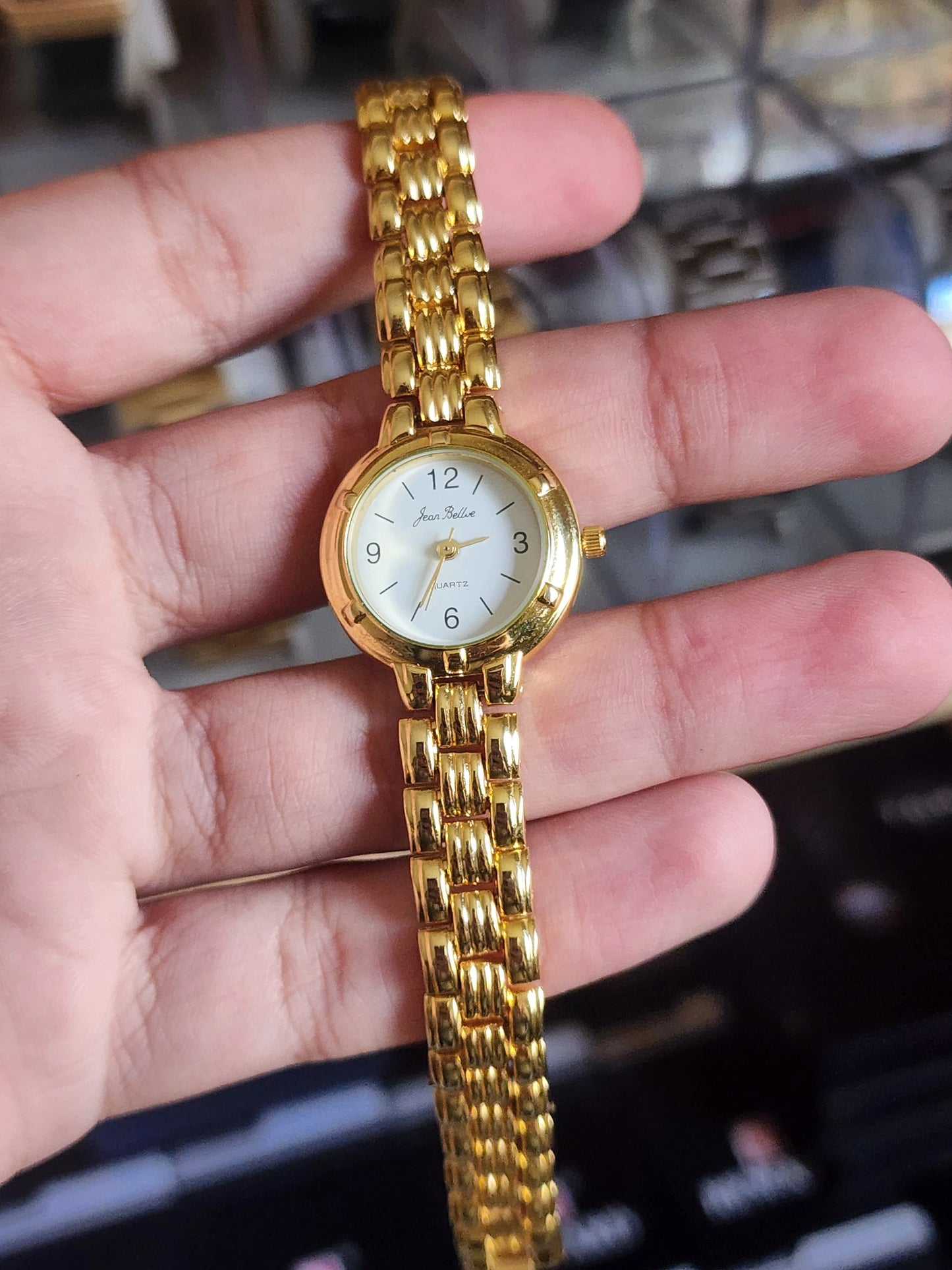 OEM gold pearl women