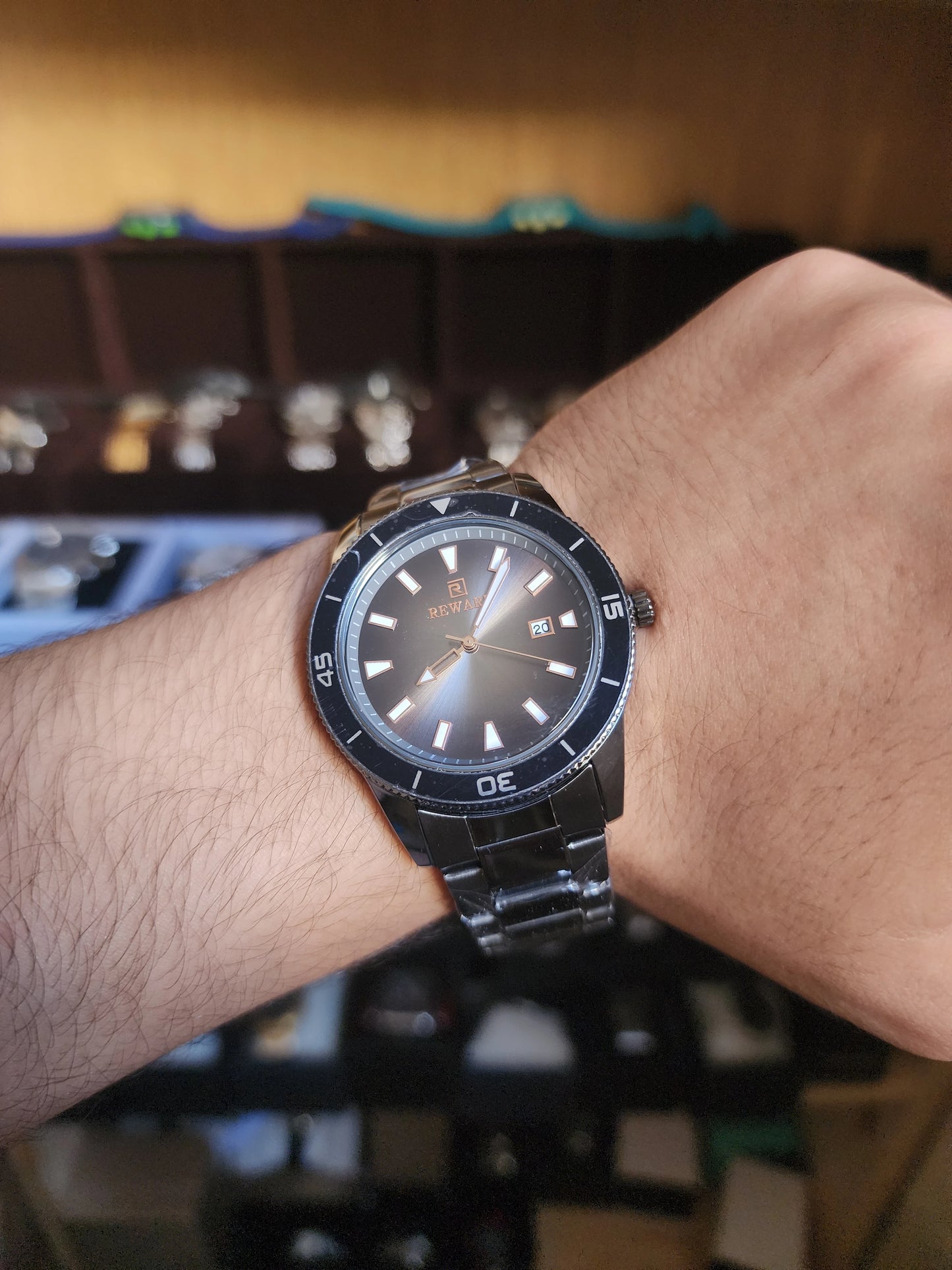 REWARD full black double bezel
