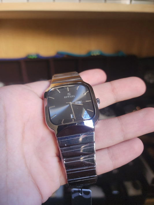 Reward ovale 2025 full black