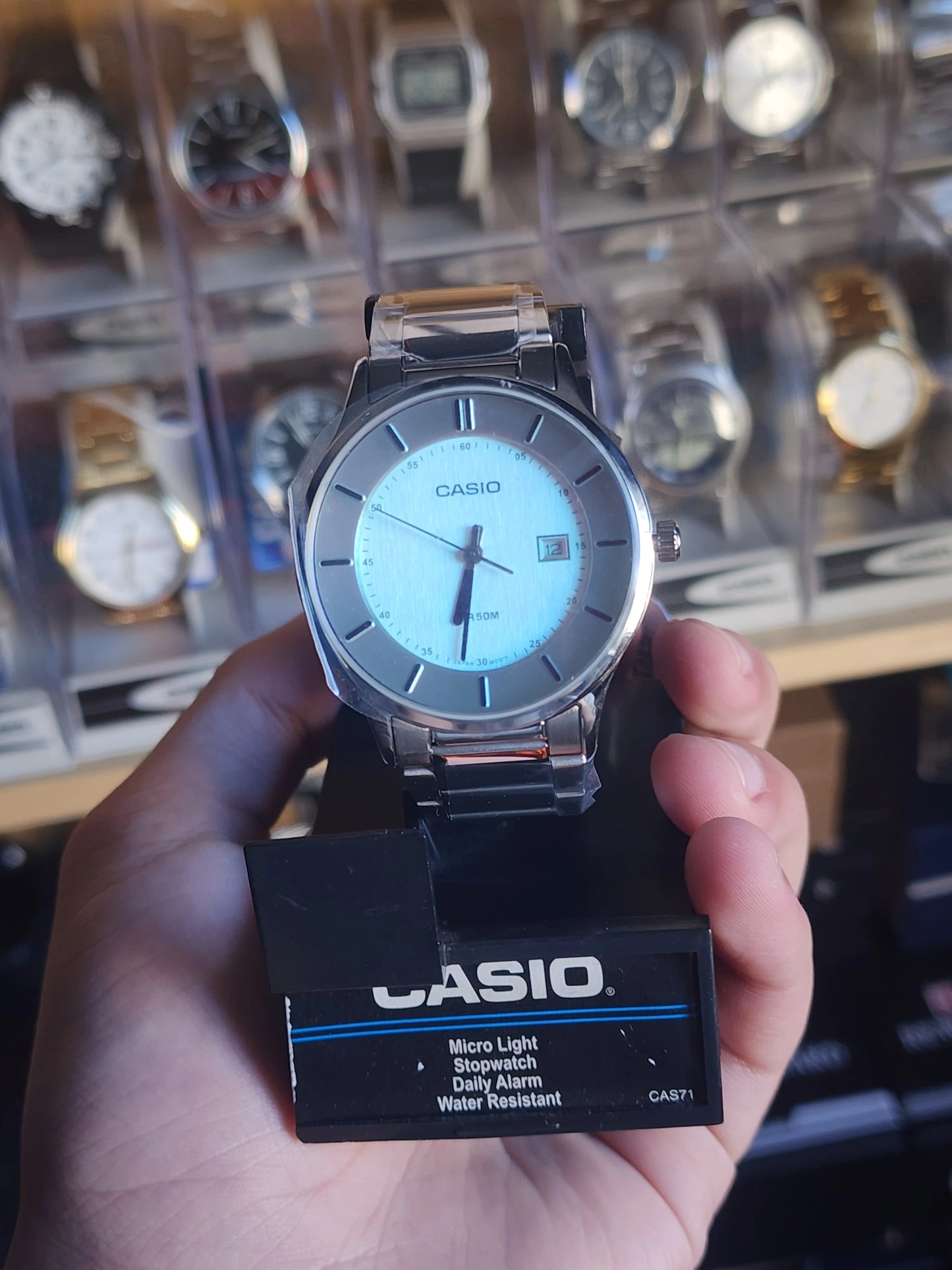 Casio MTP E605 turquoise rare
