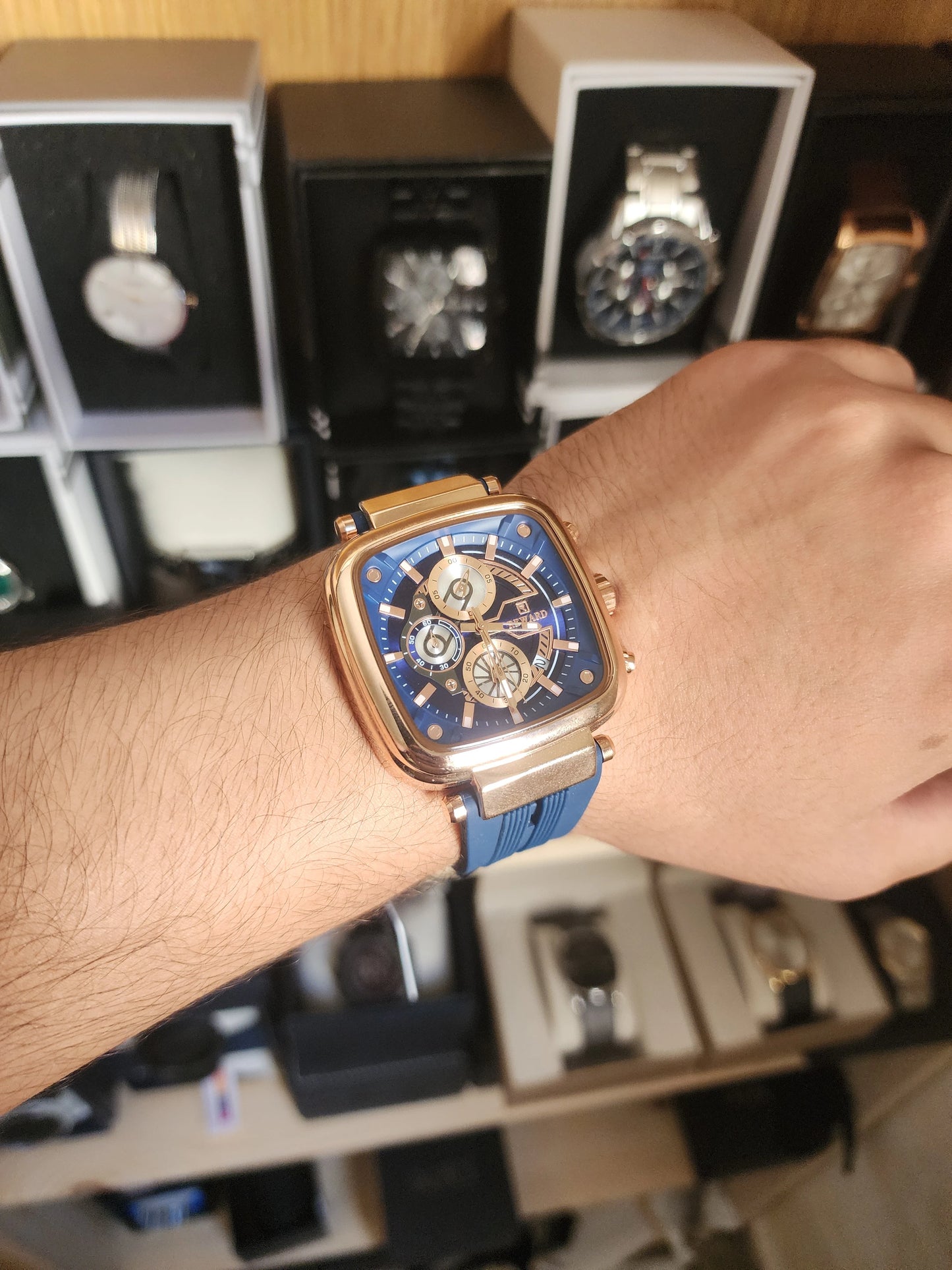 REWARD full blue chrono