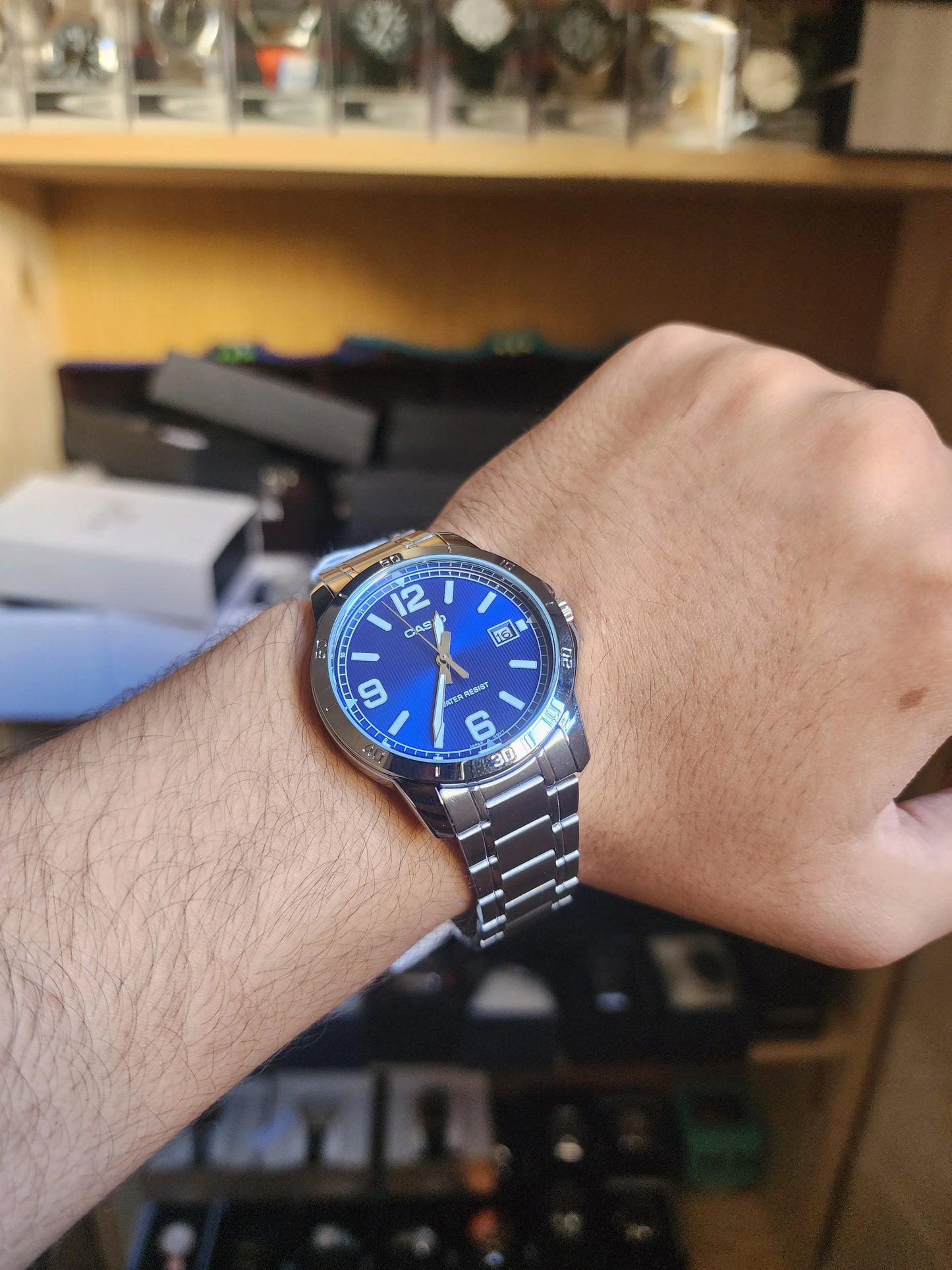 CASIO mtp v004 blue