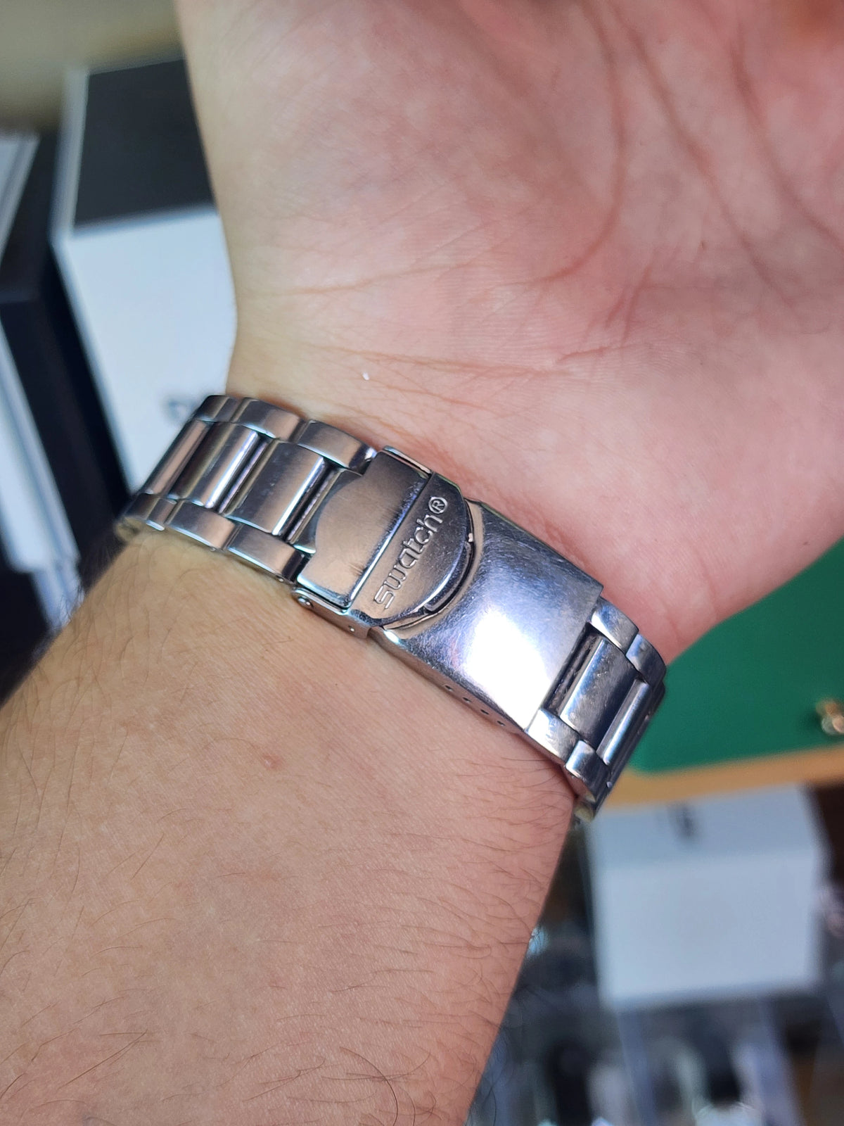 Swatch daydate white dial
