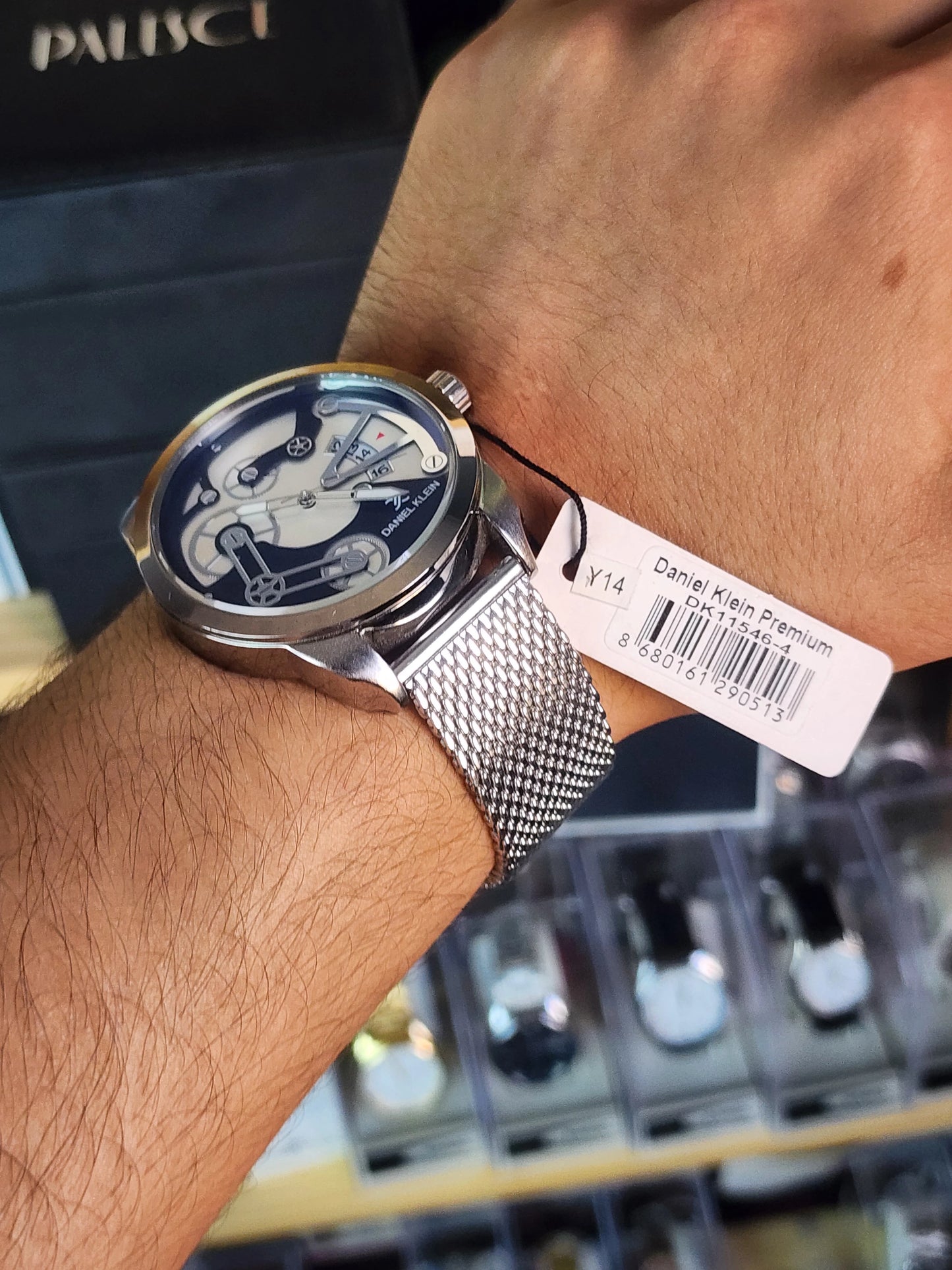 DANIEL KLEIN 11546