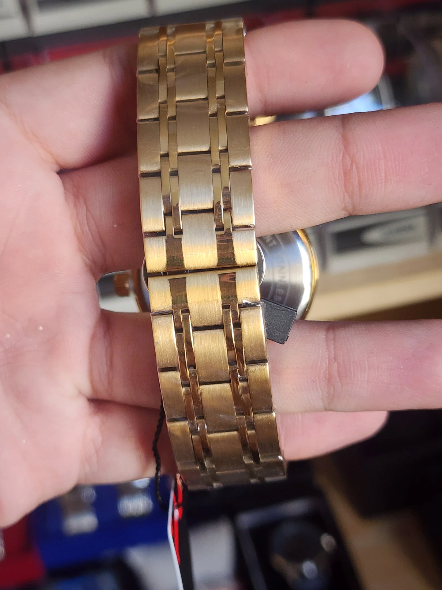 Reward black dial chronograph gold bracelet