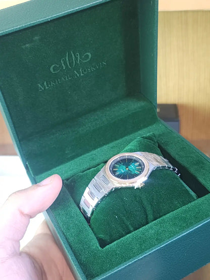 MIKHAIL women slim green ombre dial