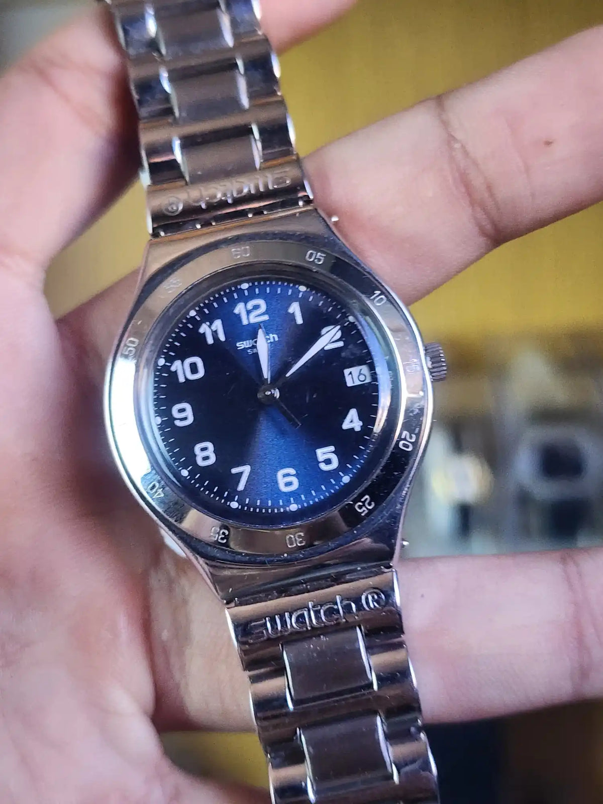 Swatch dark blue