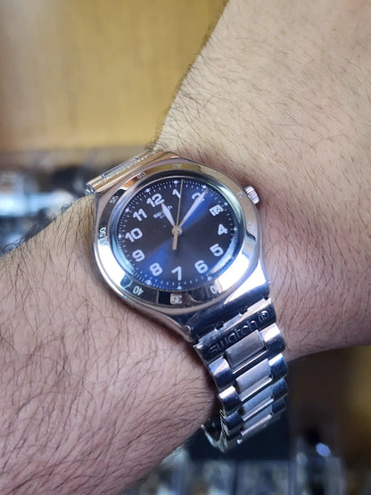 Swatch dark blue