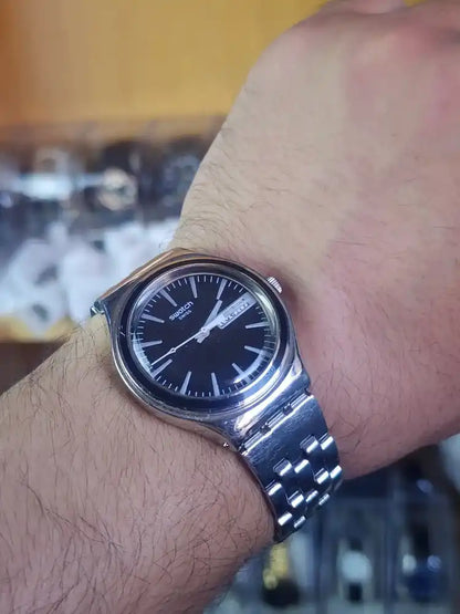 Swatch daydate black dial