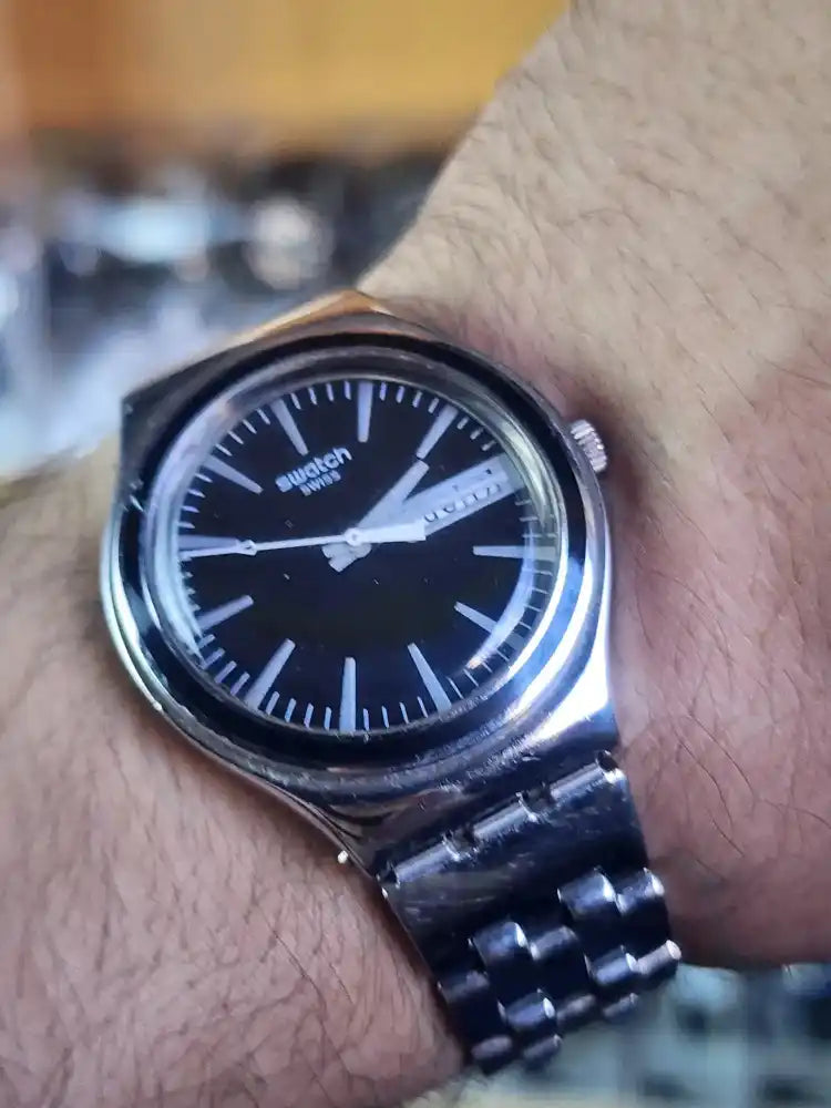 Swatch daydate black dial