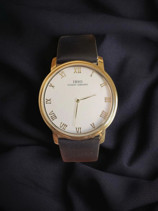 IBSO round white dial