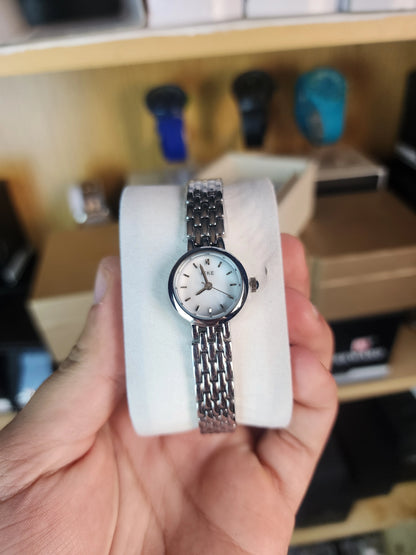 Ieke women classic round white dial