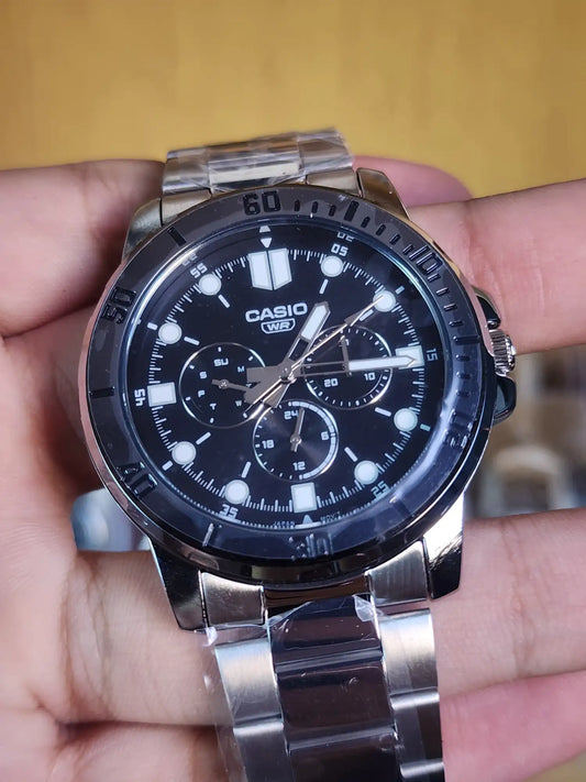 Casio MTP VD300 black dial