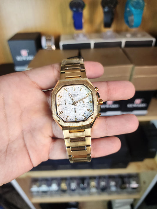 Curren square gold