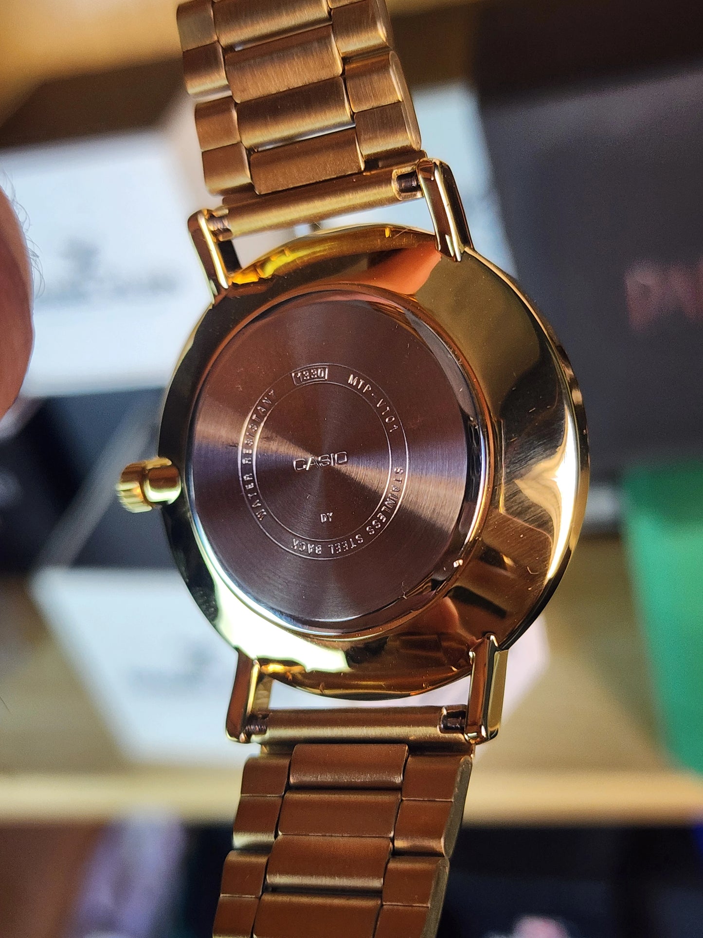 Casio mtp v1016 chocolate dial