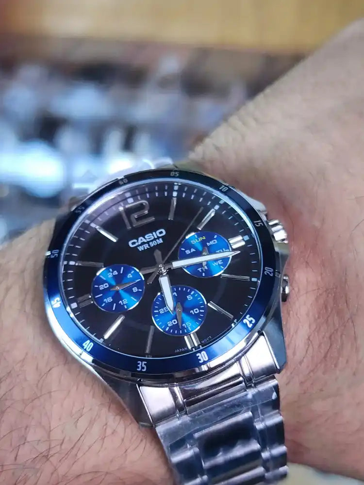 Casio mtp 1374 black blue eyes