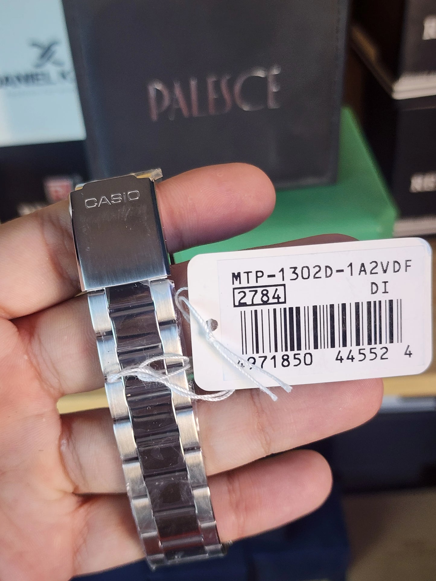 Casio mtp 1302 black dial