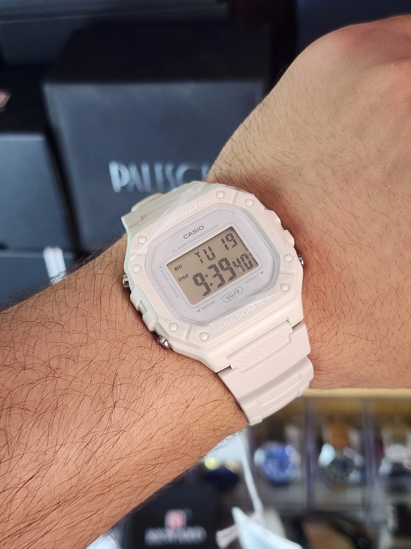 Casio W218 white