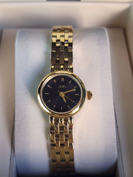Ieke women round blue dial