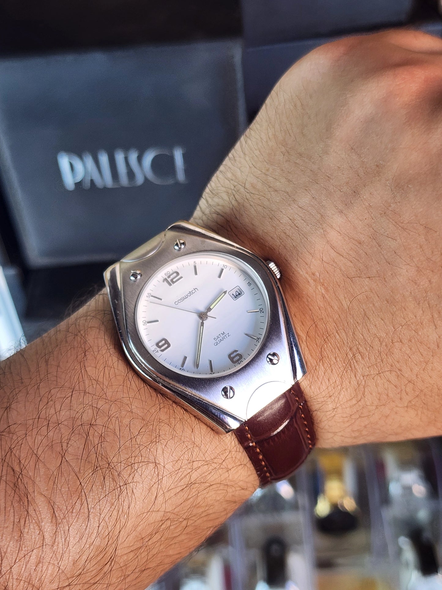 Coswatch brown leather ovale