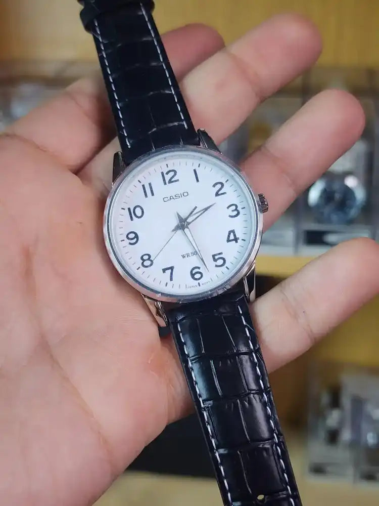 Casio mtp 1303 l black vintage dial