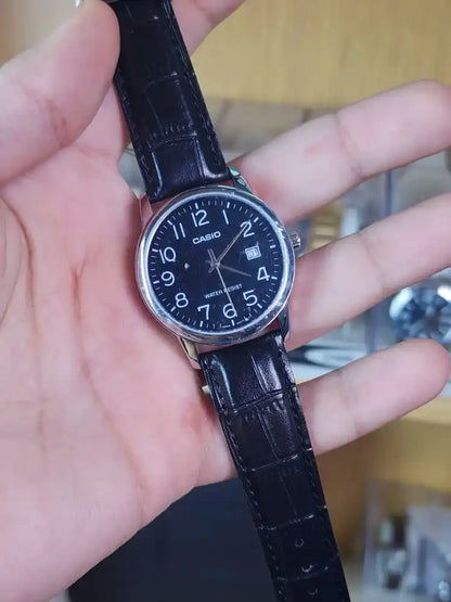 Casio mtp v002 l black dial