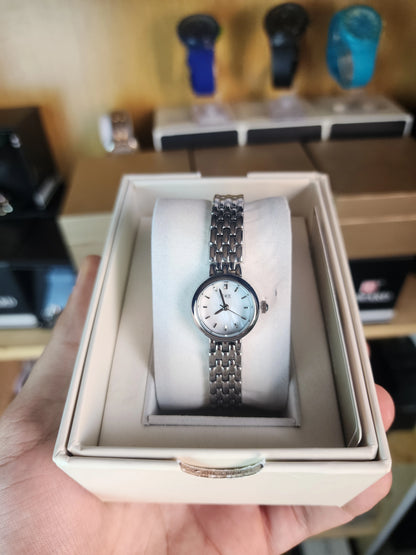 Ieke women classic round white dial