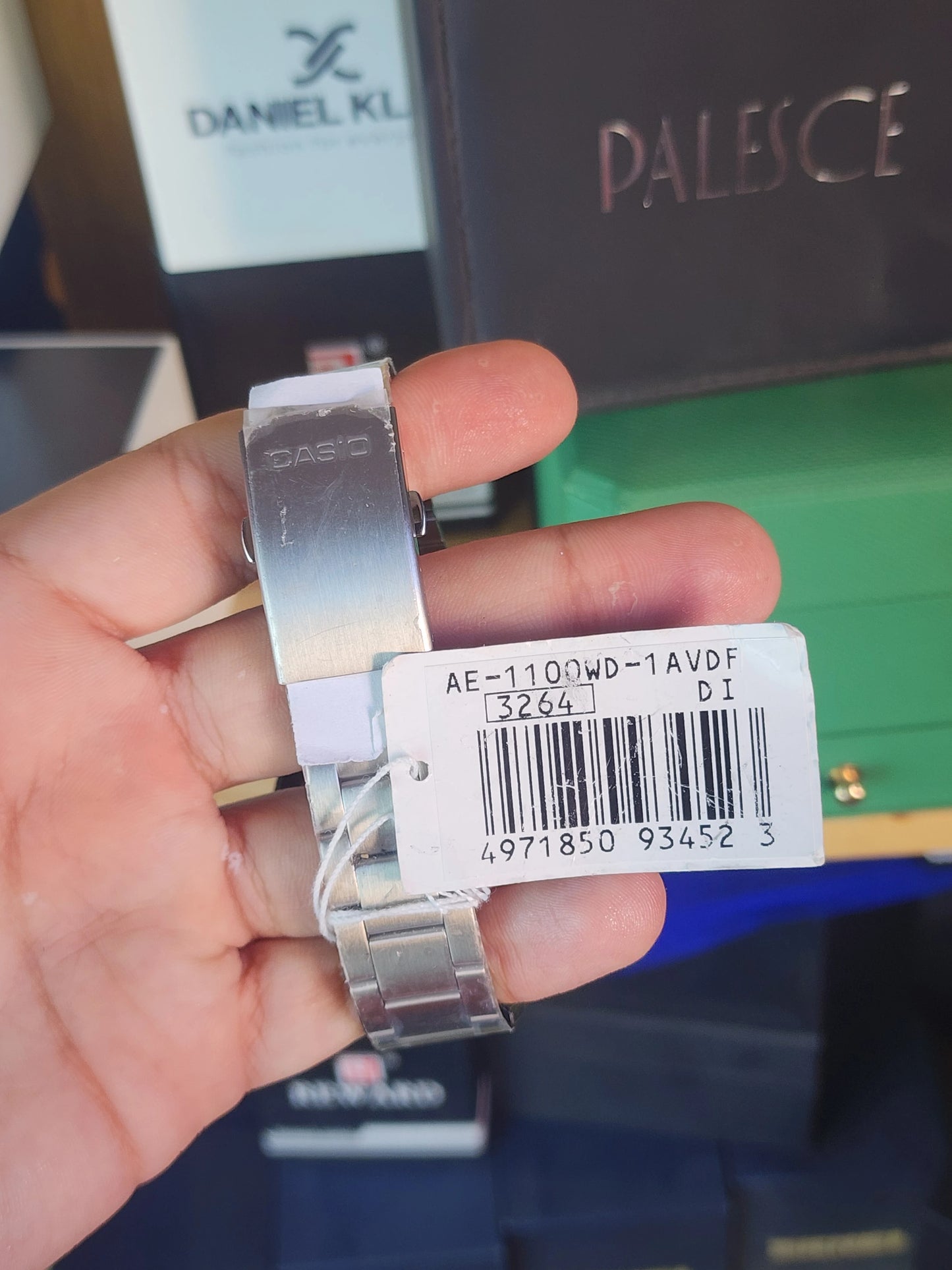 Casio monde AE 1100 WD