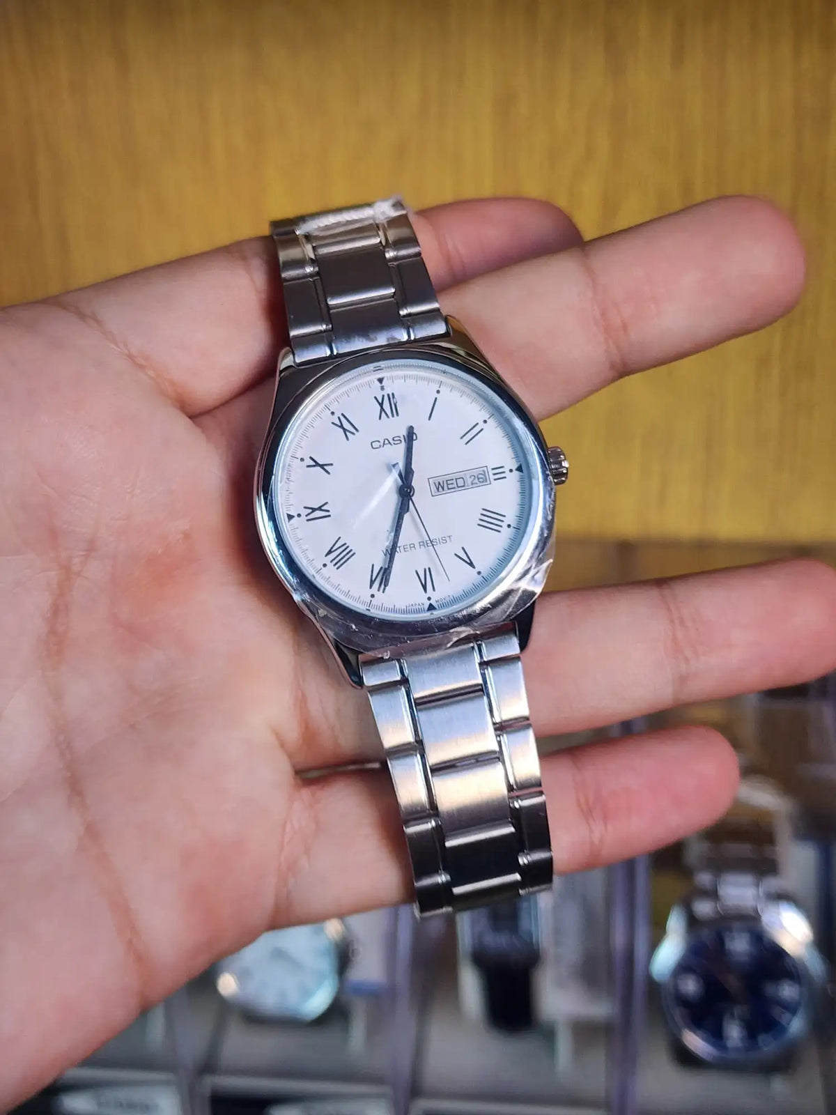 Casio MTP 006 roman