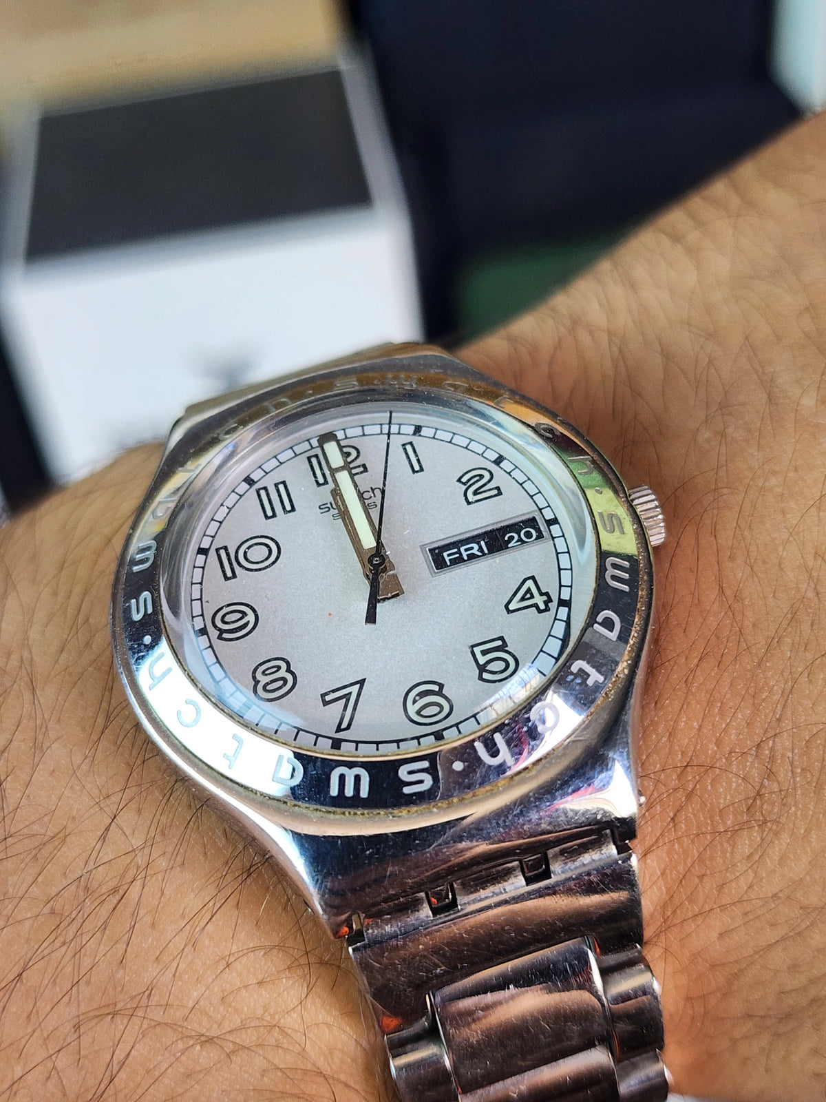 Swatch daydate white dial