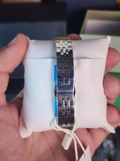 Ieke women rectangular silver