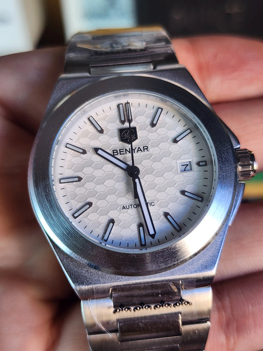 Benyar automatic white sea