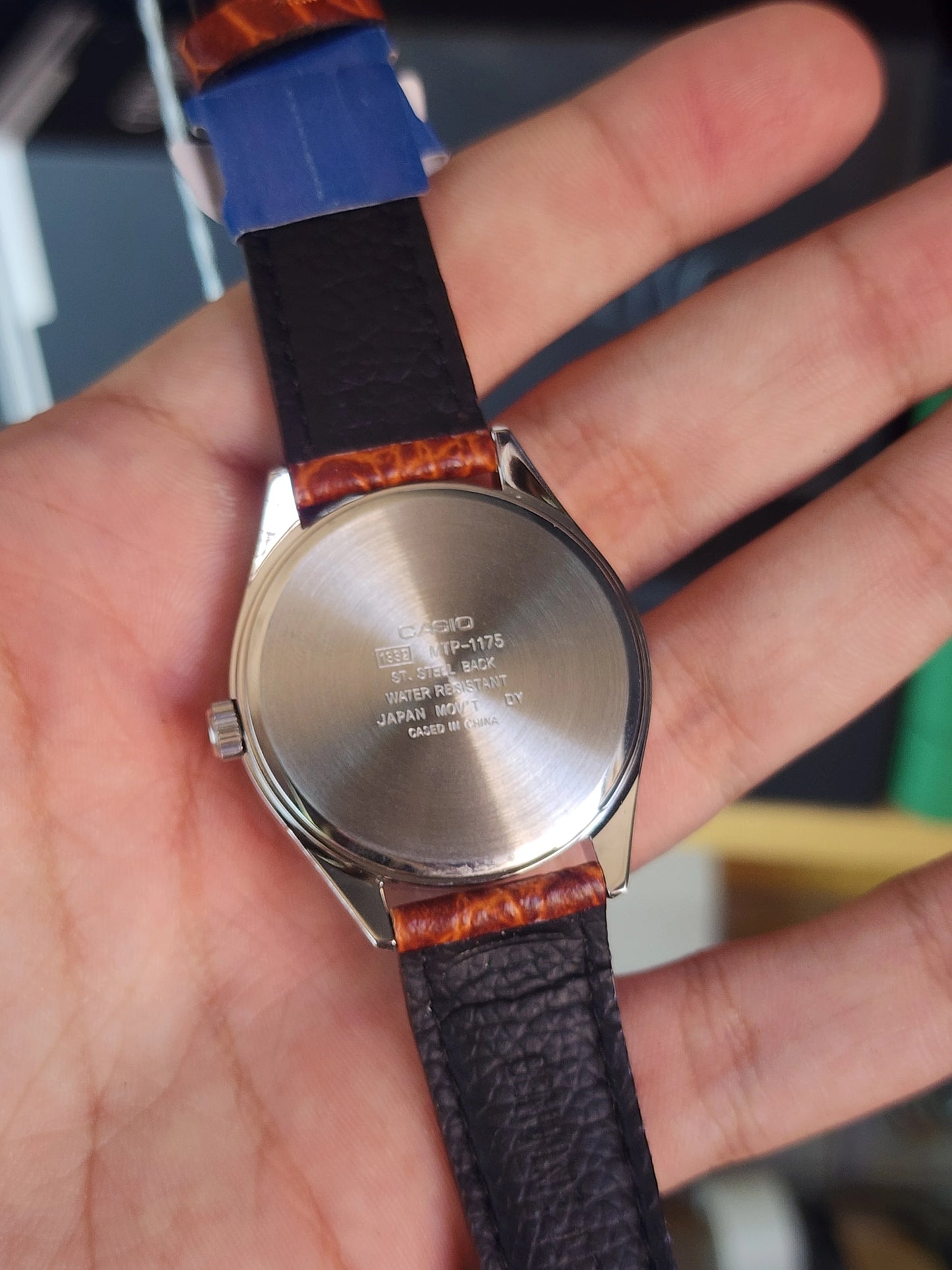 Casio MTP 1175E croco vintage