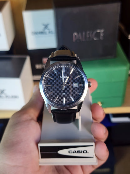 Casio mtp vd03 black leather chess