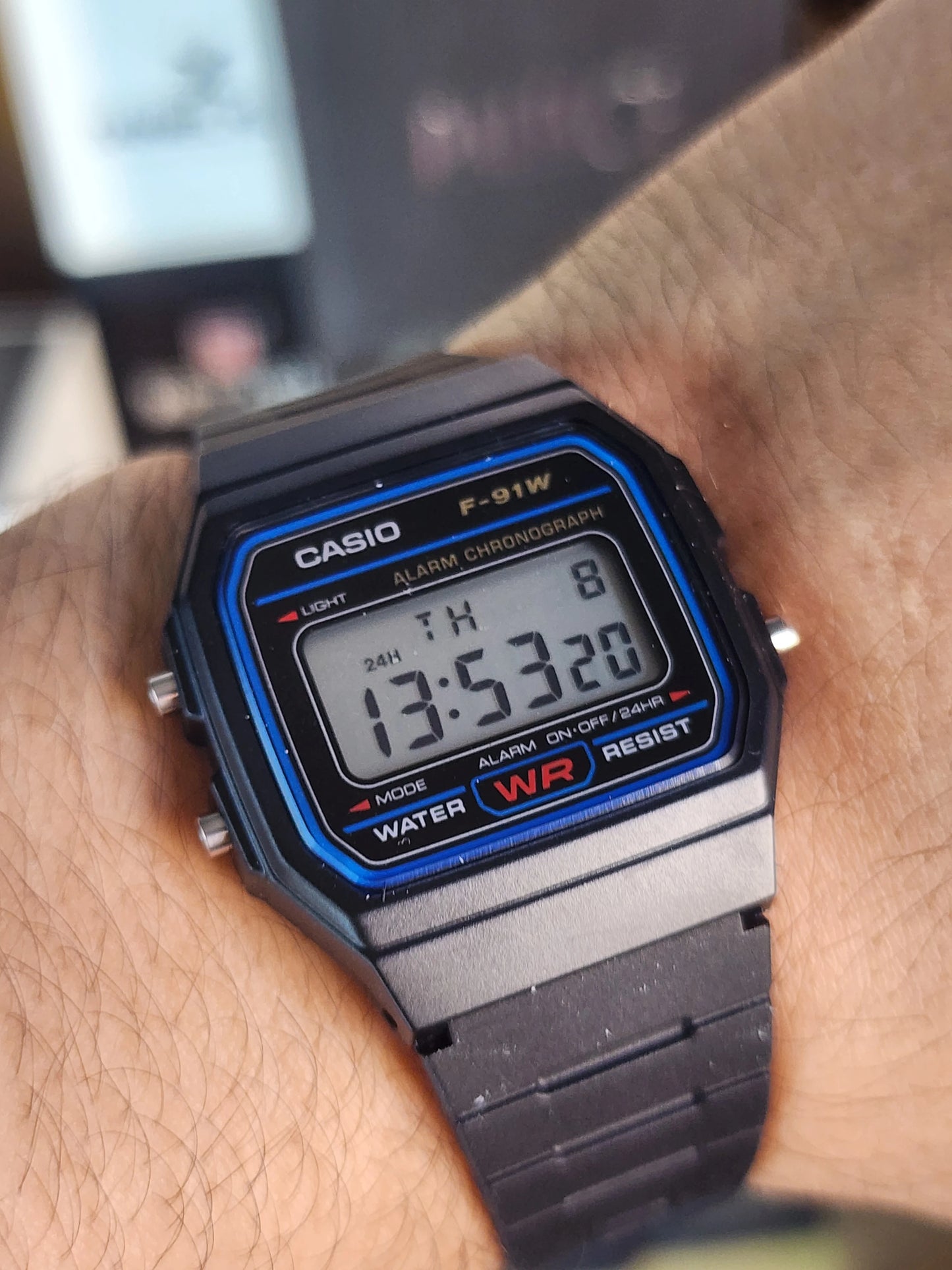 Casio f91 black blue touch